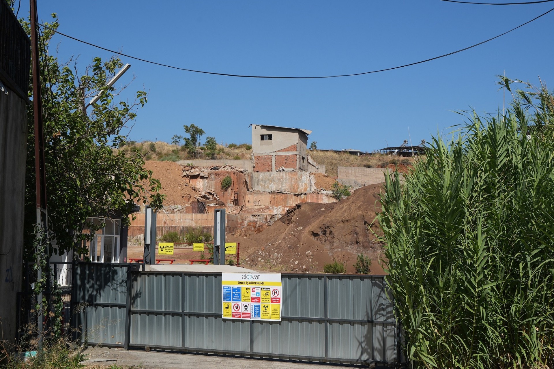 Başkan Işık: “Nükleer atıklar, komisyonun denetiminde temizlensin”