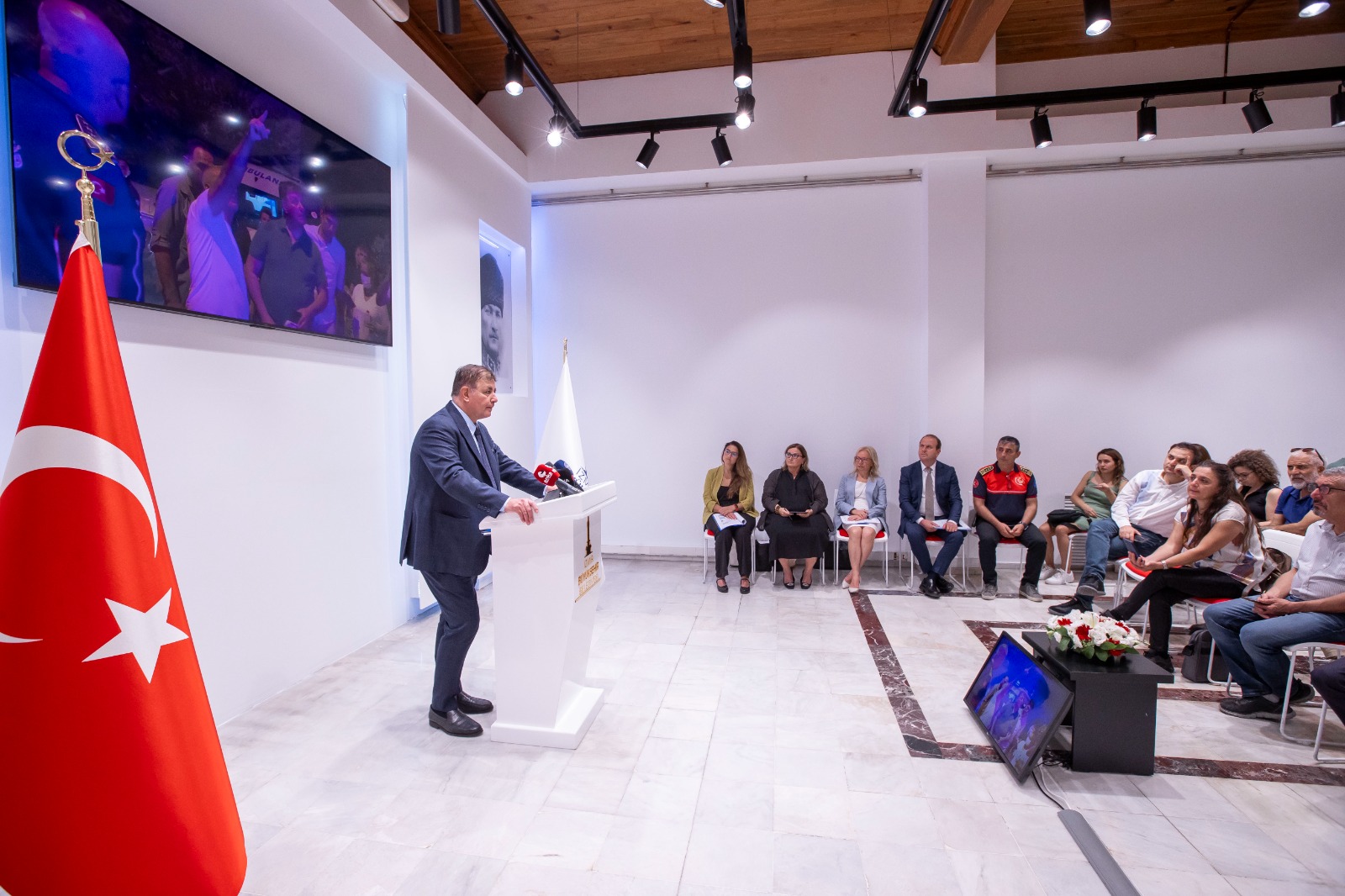 "Yangınlara karşı daha güçlü bir Büyükşehir göreceksiniz"