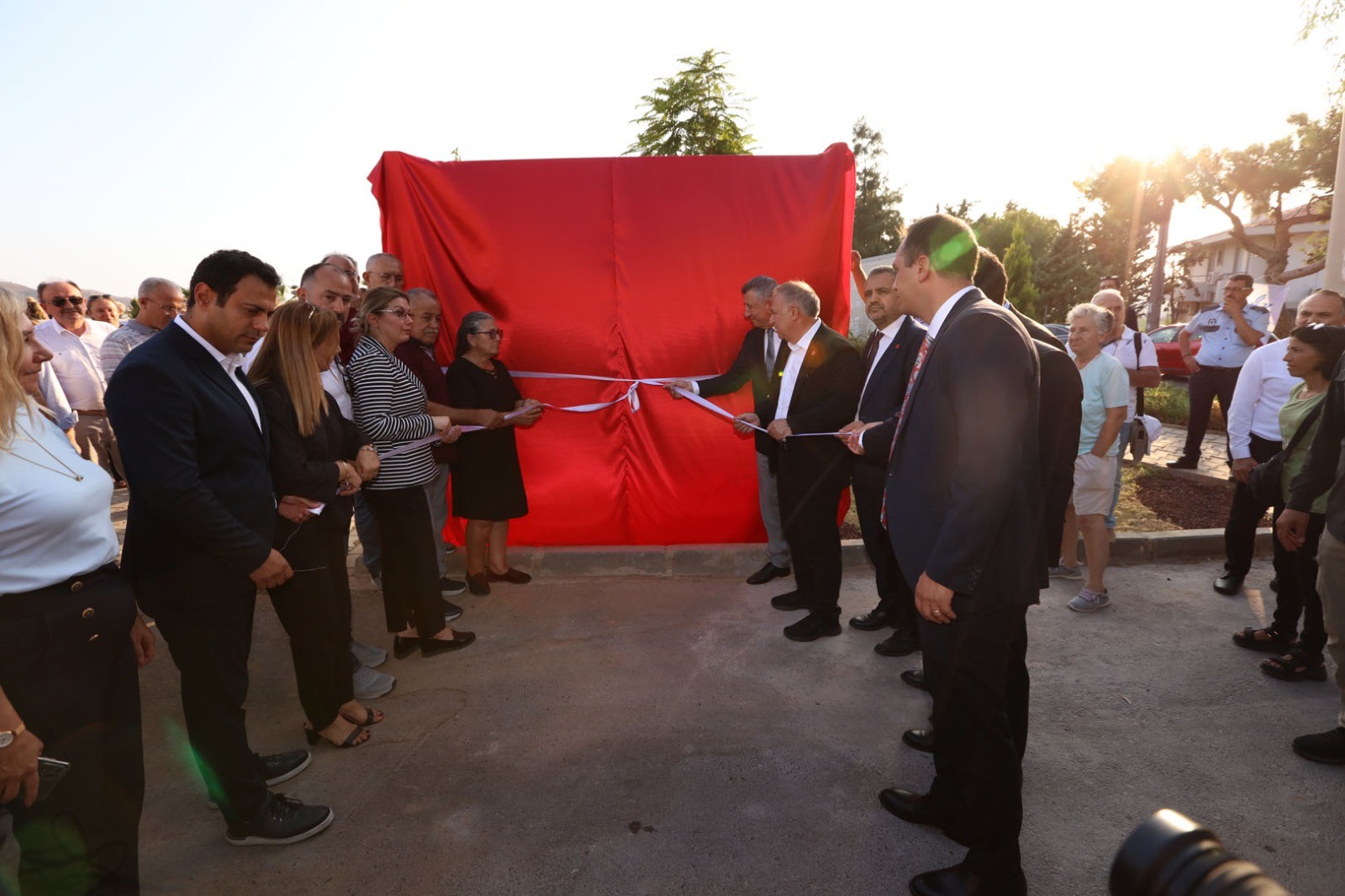 Ali İsmail Korkmaz Parkı Güzelbahçe’de Açıldı