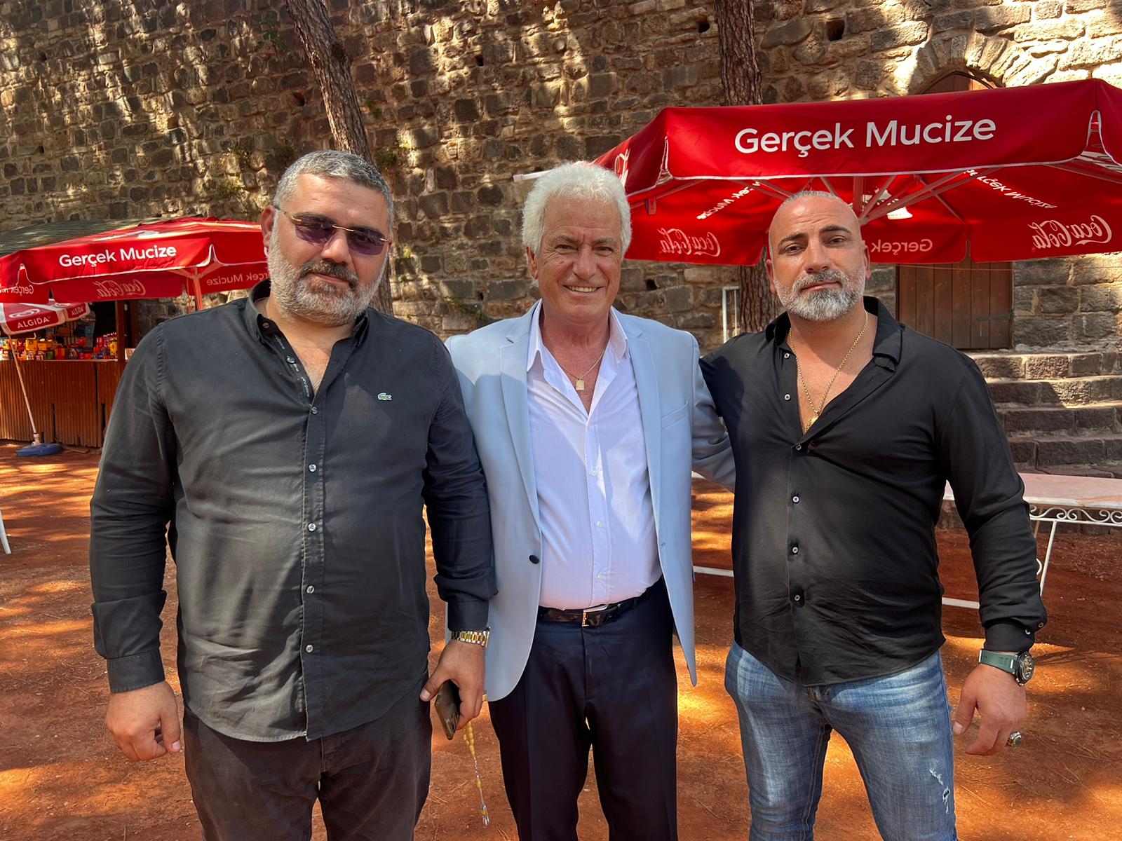 Kadifekale Yaşatma ve Kalkındırma Derneği Genel Kurul toplantısı gerçekleşti: Salih Erkek güven tazeledi