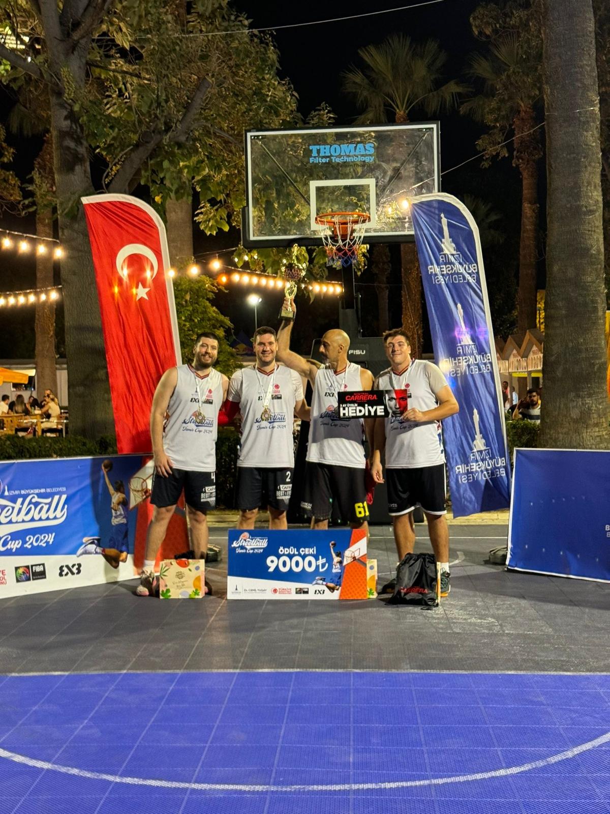 İzmir Cup’a 93’üncü İEF’te muhteşem final