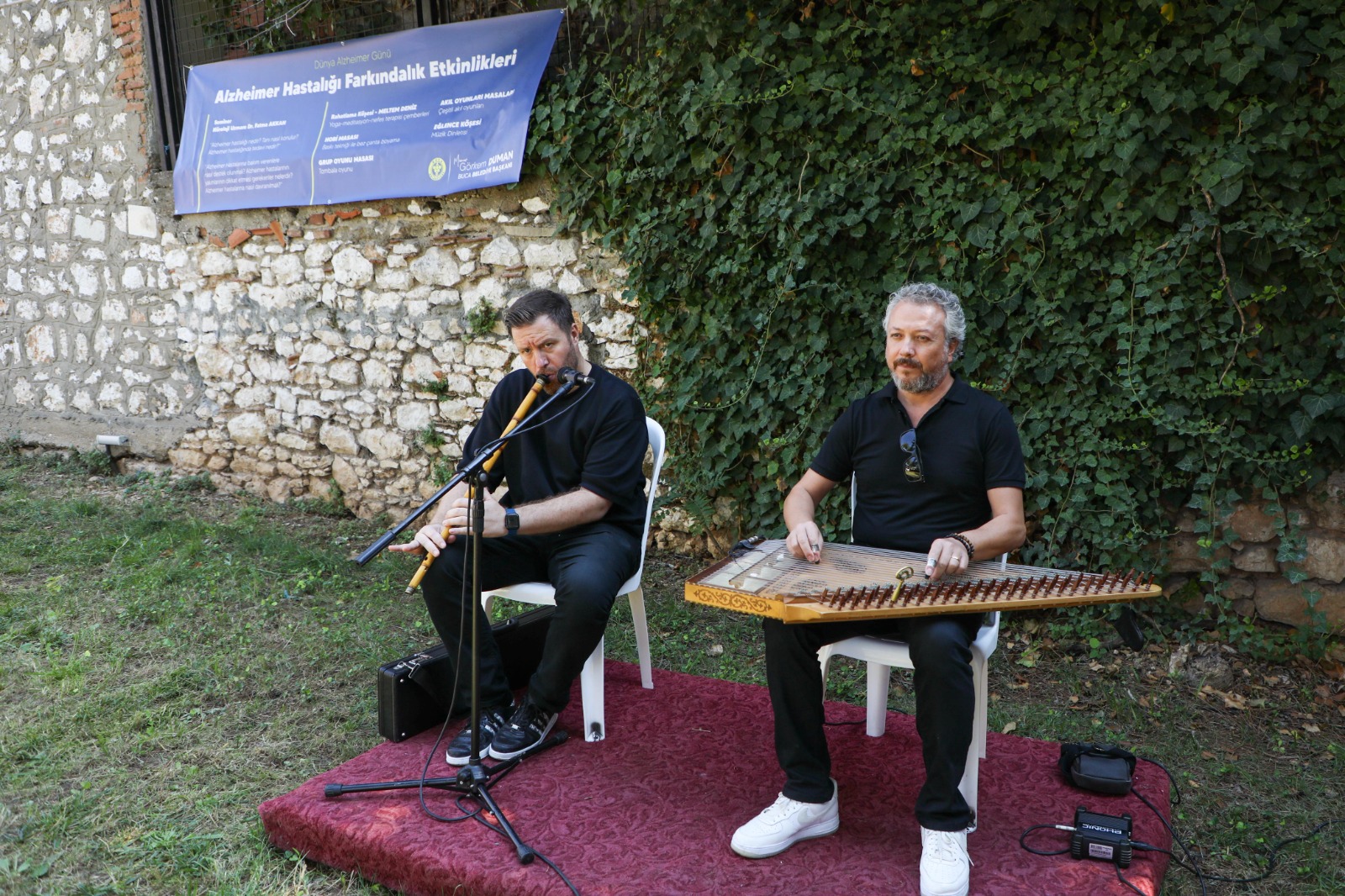 BUCA BELEDİYESİ ALZHEİMER'A KARŞI FARKINDALIK YARATTI