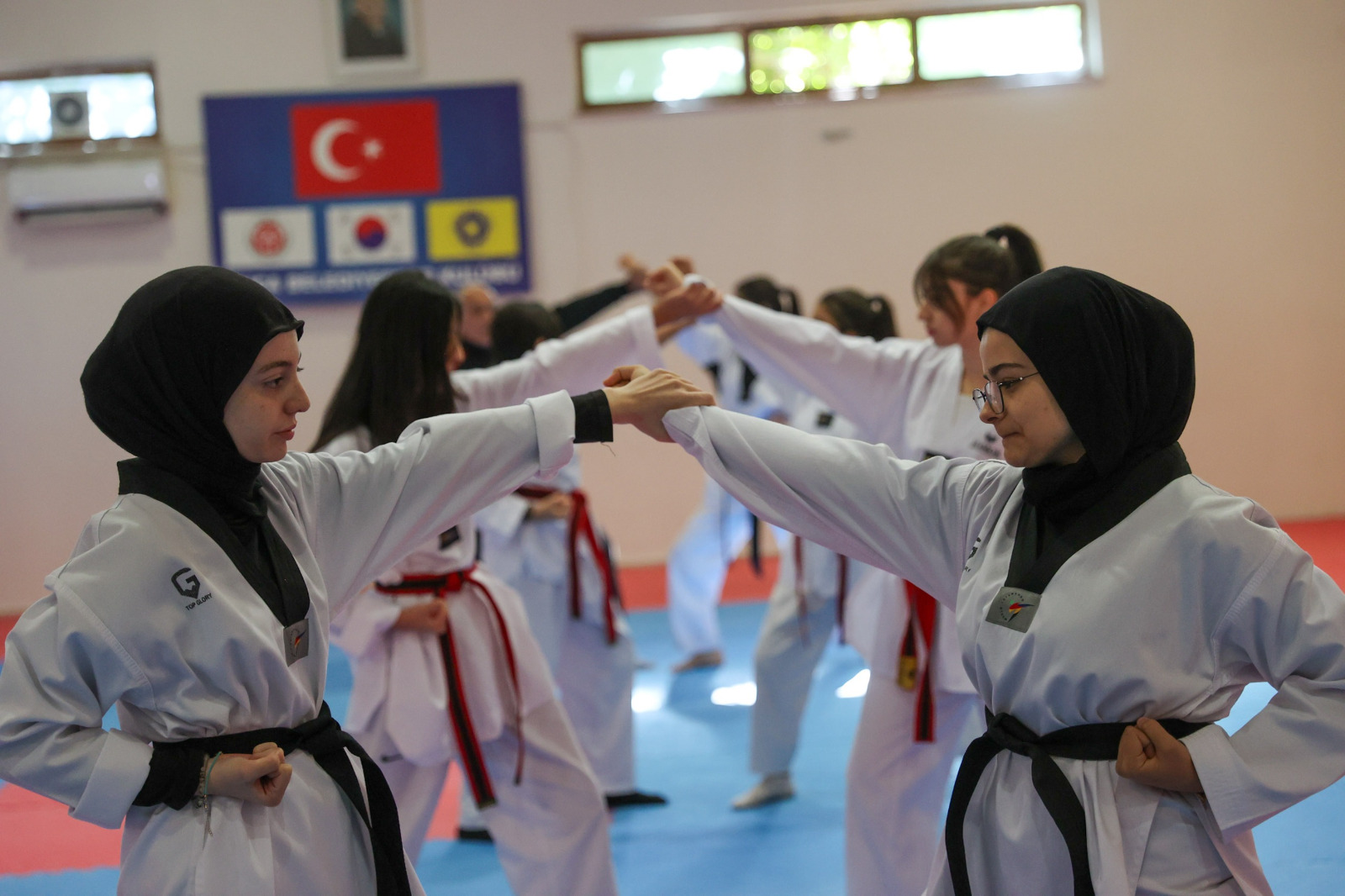 Buca Belediyesi’nden kadınlar için ücretsiz savunma dersleri