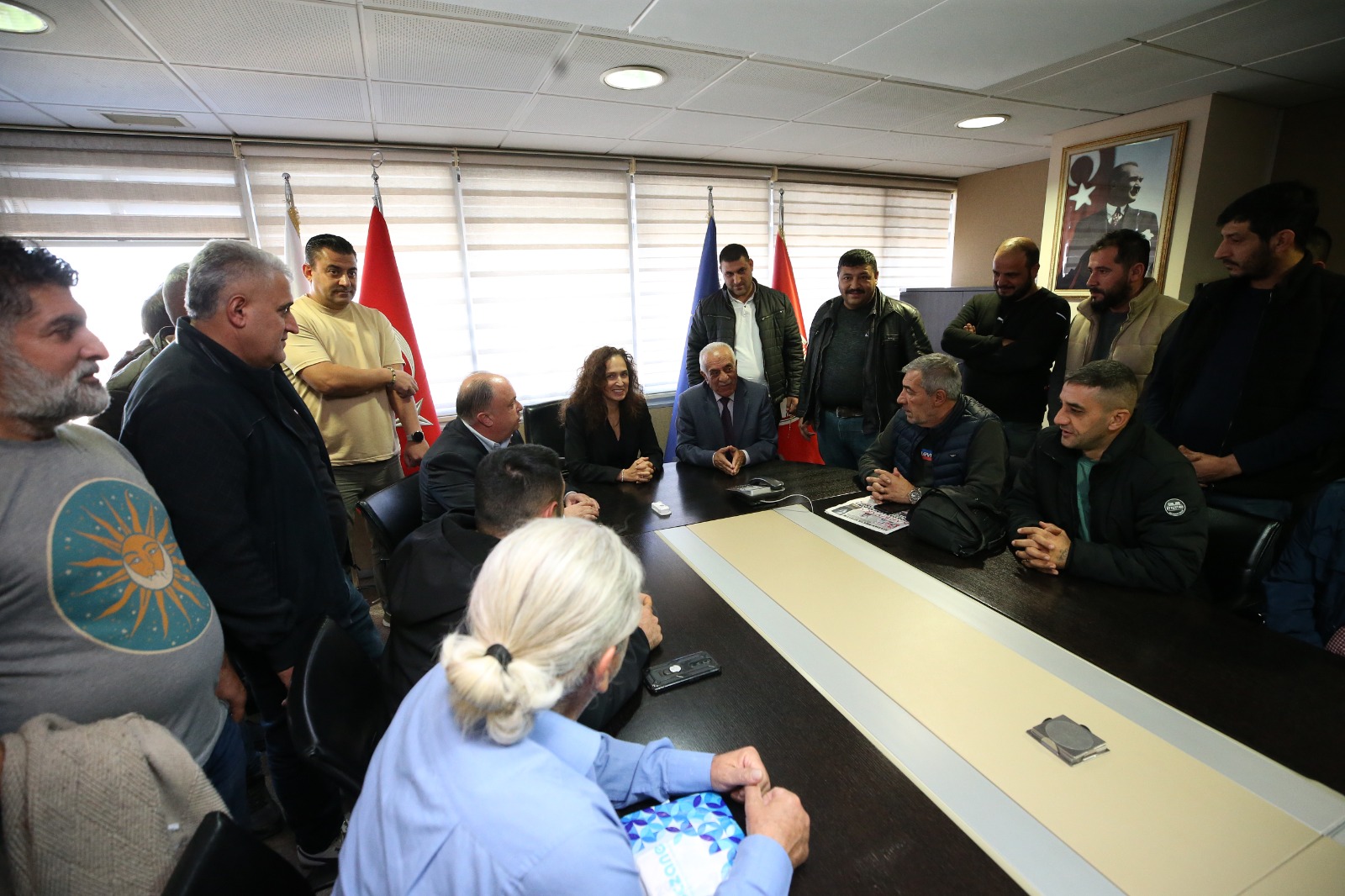 Başkan Ünsal pazarcı esnafını konuk etti