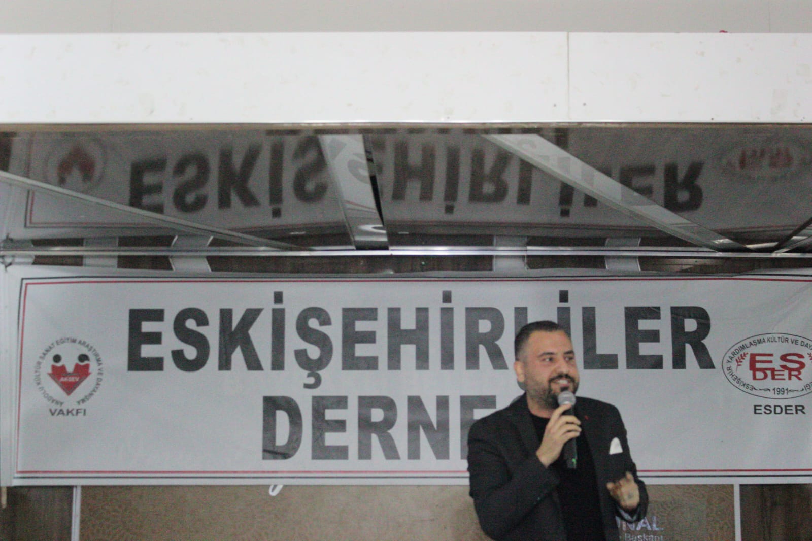 Eskişehirli Öğrenciler İçin Büyük Destek Gecesi: ESDER’den Anlamlı Organizasyon