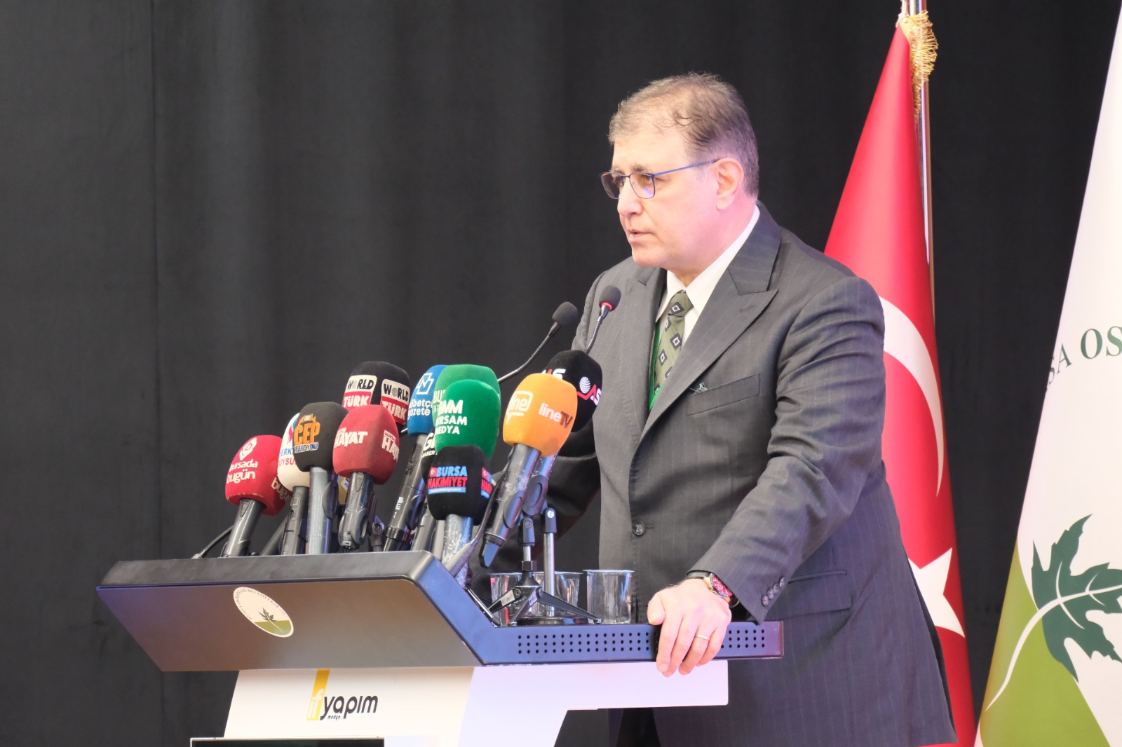 Başkan Tugay'dan iklim krizine karşı "vites yükseltelim" mesajı