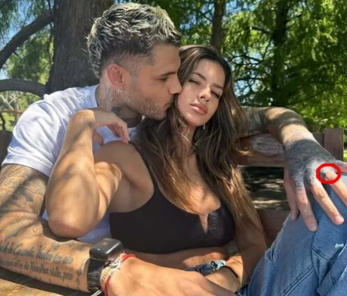 Mauro Icardi yeni sevgilisi China Suarez’le aşka geldi! Barışmak isteyen Wanda Nara’yı böyle kıskandırdı!