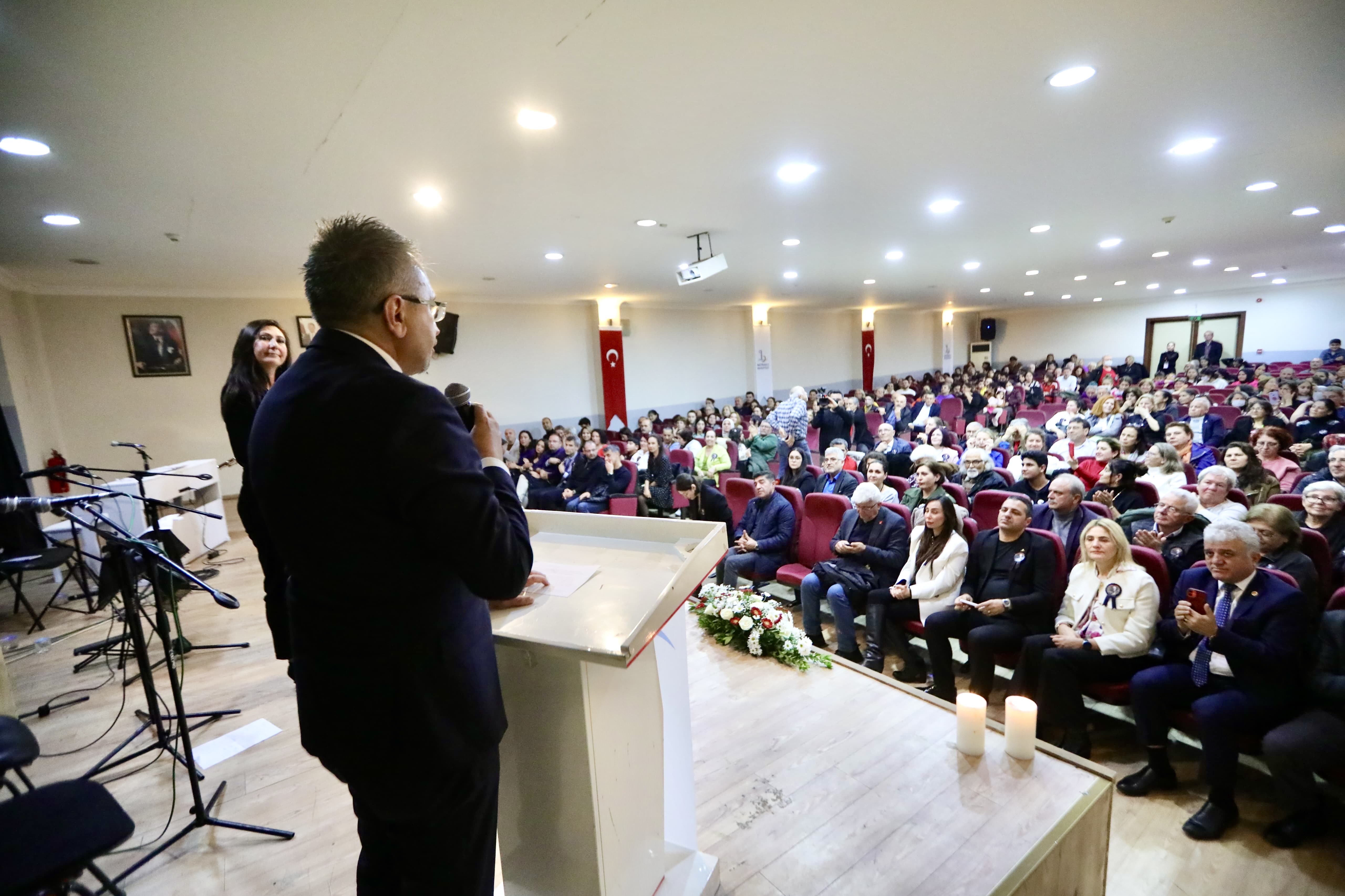 Bayraklı Belediyesi, Uğur Mumcu'yu andı