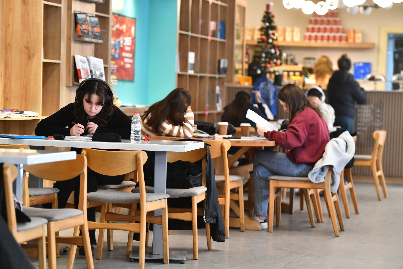 İzmirli Kahve’ye üç şube daha ekleniyor