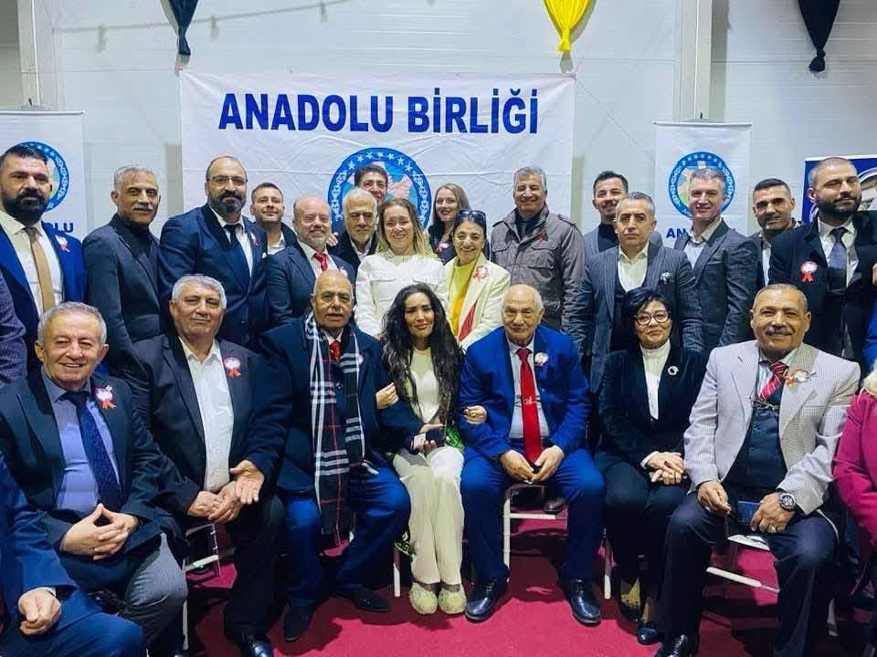 Anadolu Birliği'nin iftar yemeği büyük ilgi gördü