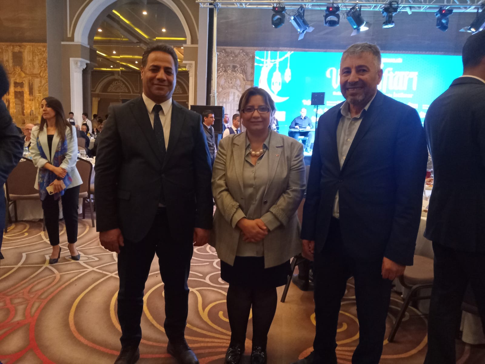 AK Parti İzmir İl Başkanı Saygılı'dan CHP'ye sert çıkış! ''Bir ömür çalışsanız, Recep Tayyip Erdoğan'ın bu ülke ve millet için yaptıklarının zekatını çıkaramazsınız''