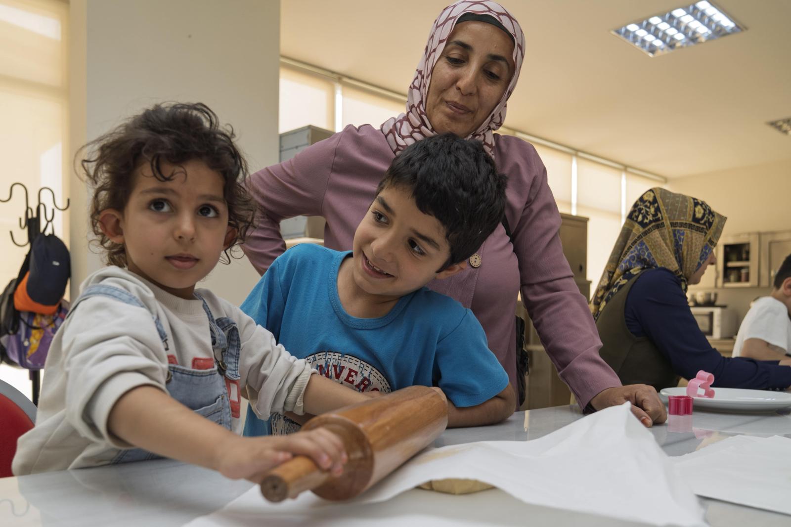 İzmirli annelere en özel kutlama