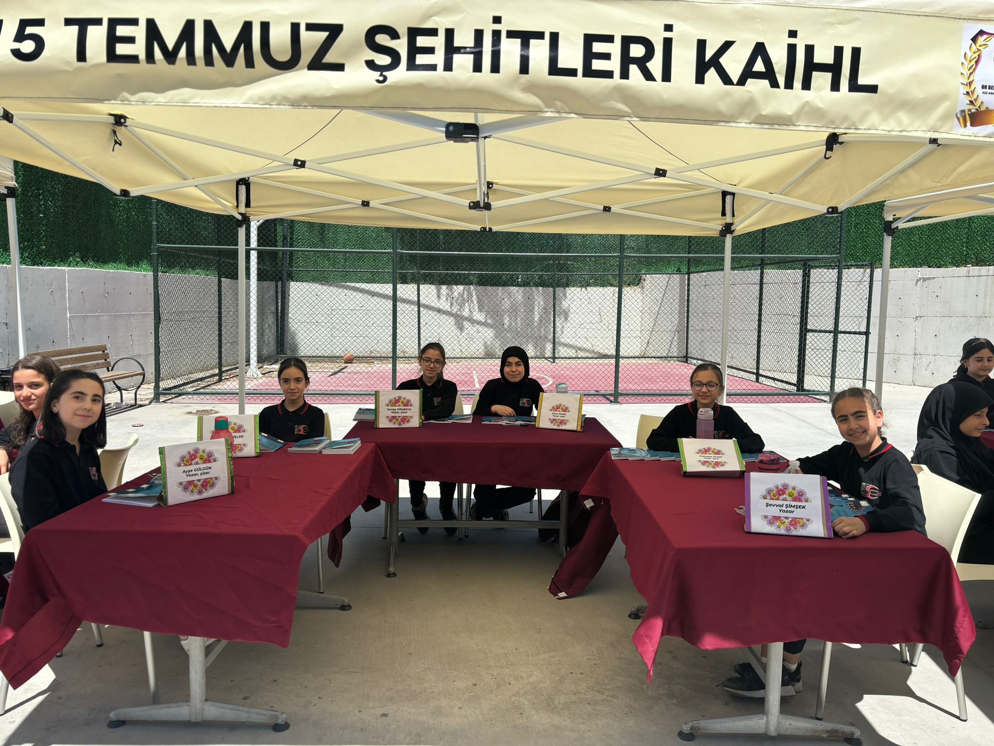 Minik Kalemlerden Büyük Mesaj: "Bir Damla İyilik" Okuyucularla Buluştu