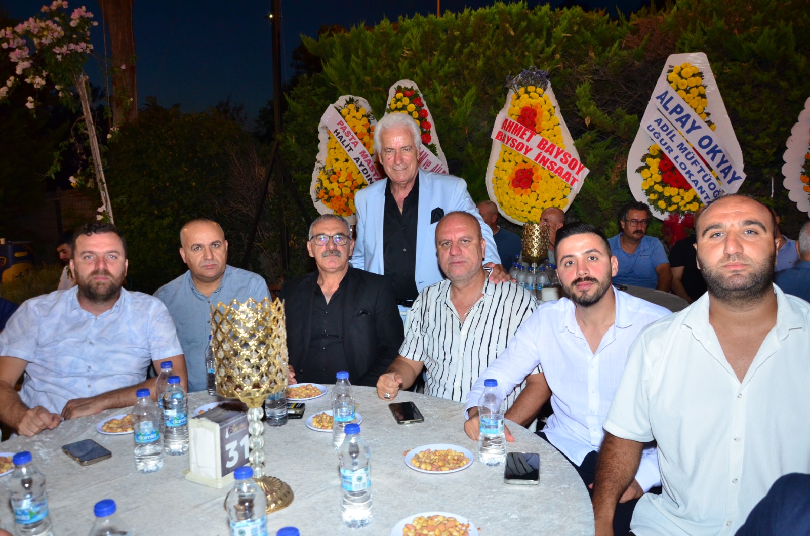 Alptekin ve Dündar Ailelerinin mutlu günü: Gülten ve Furkan Dünyaevine Girdi