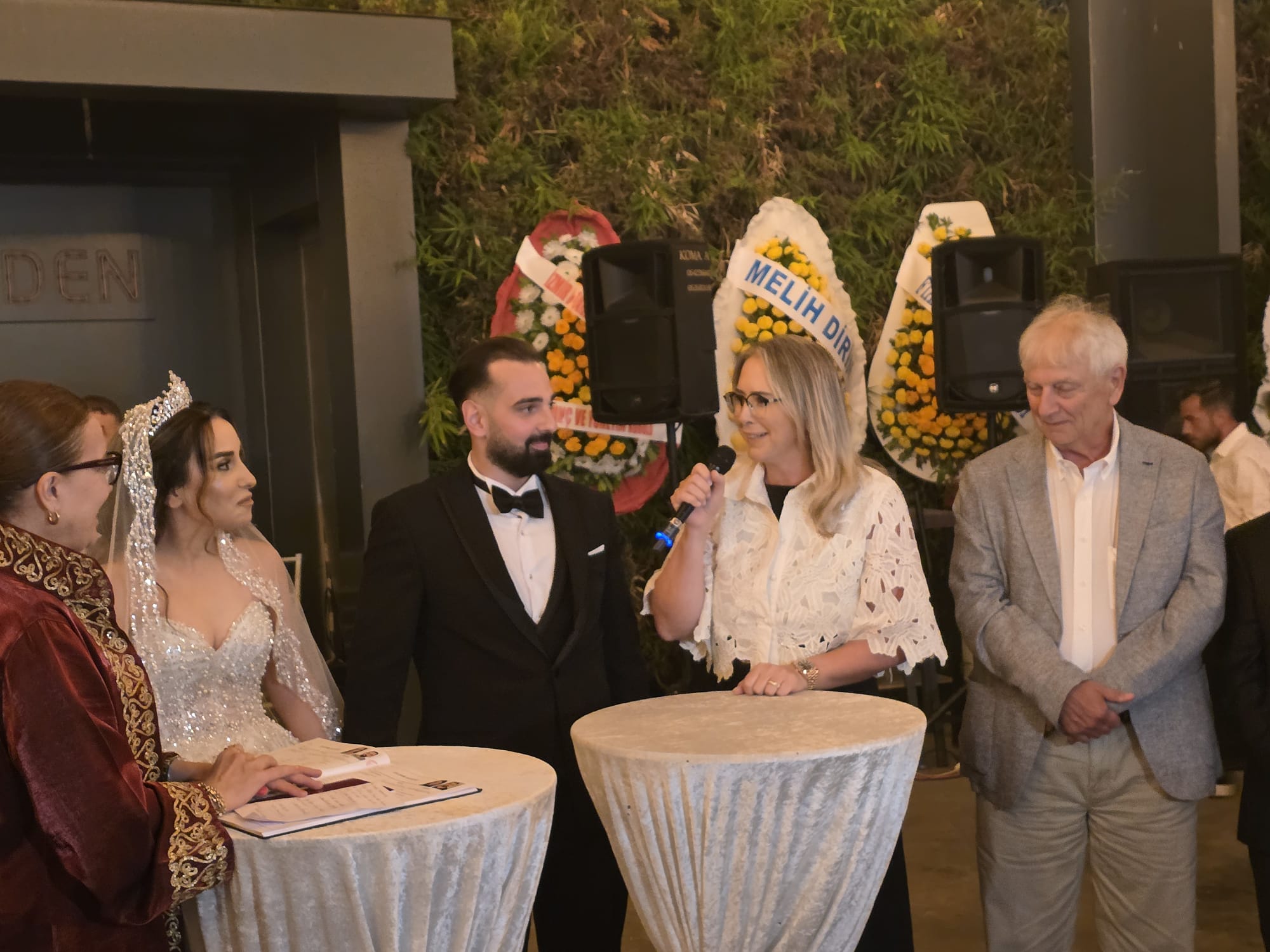 Alptekin ve Dündar Ailelerinin mutlu günü: Gülten ve Furkan Dünyaevine Girdi