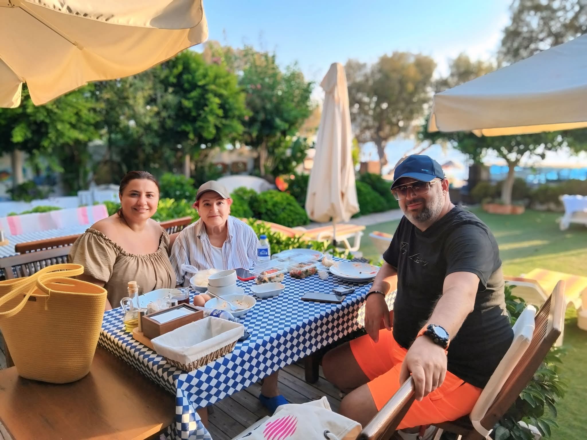 Duayen Sanatçı Selda Bağcan, Sağlık Sorunlarına Rağmen Sanatına Sıkı Sıkıya Sarılıyor!