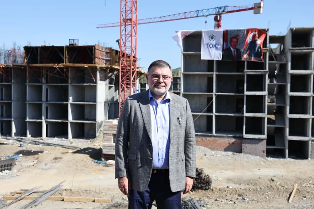 Başkan  Saygılı'dan Kınık çıkarması ve art arda mesajlar!