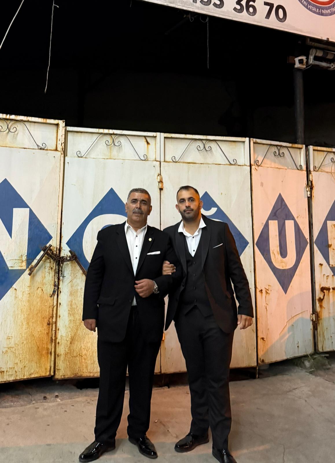 Hüseyinoğulları'nın mutlu günü: Eshat ve Kenancan Bozkurt sünnet oldu