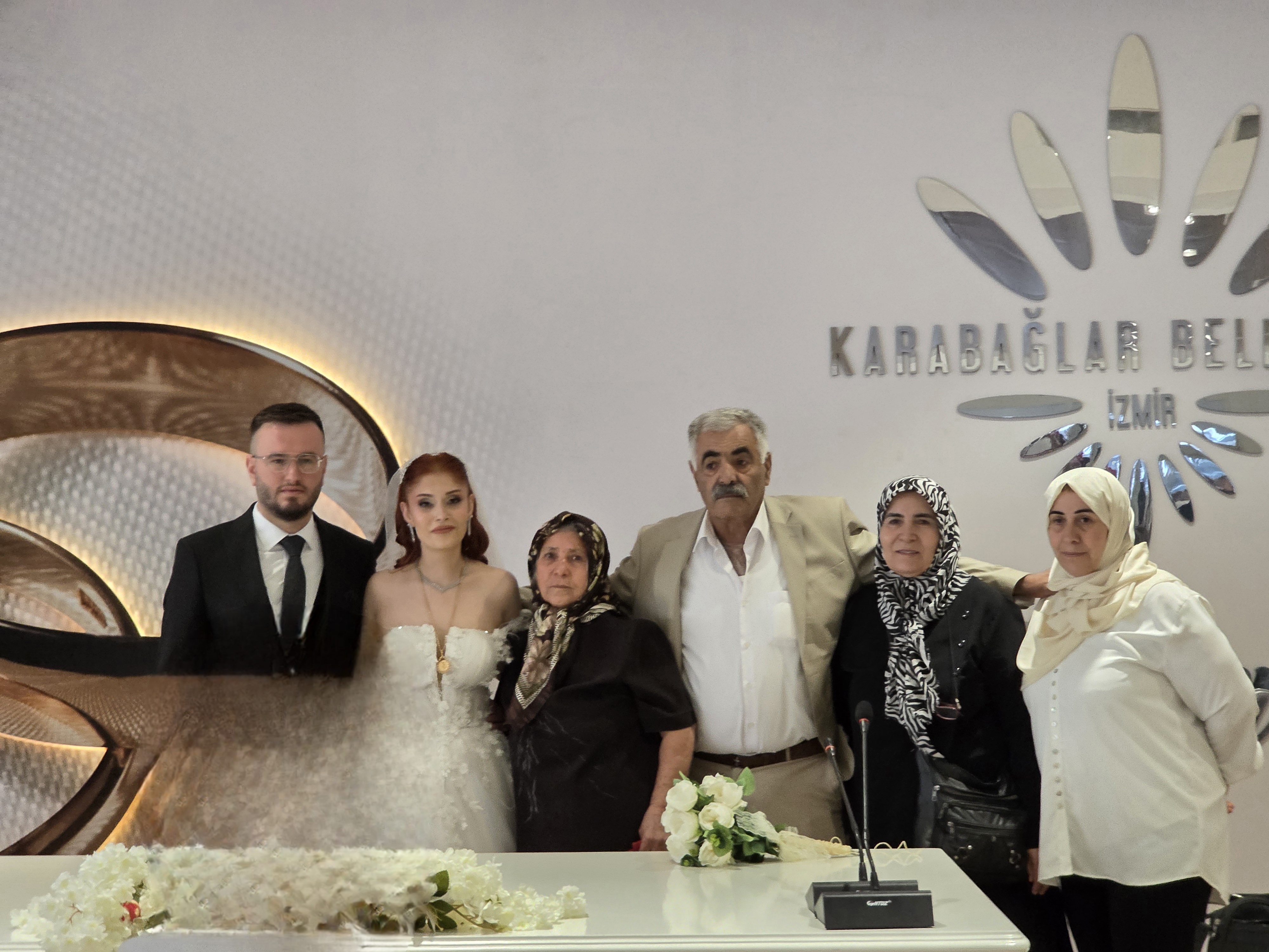 İrem Albayram ile Mertcan Sevinç dünya evine girdi