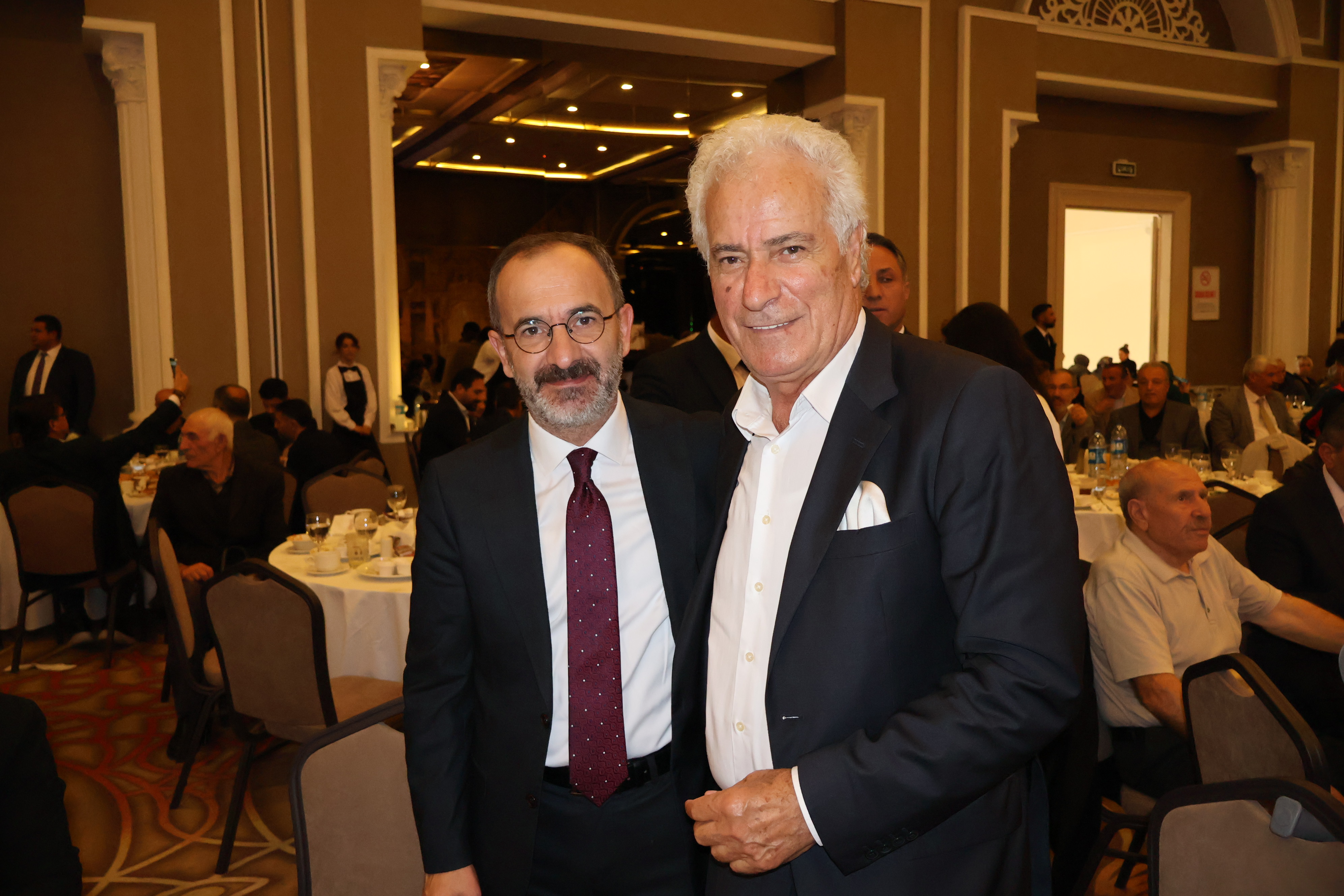 İzmir'de "Büyük Kardeşlik" Buluşması: Birlik, Dayanışma ve Umut Mesajı