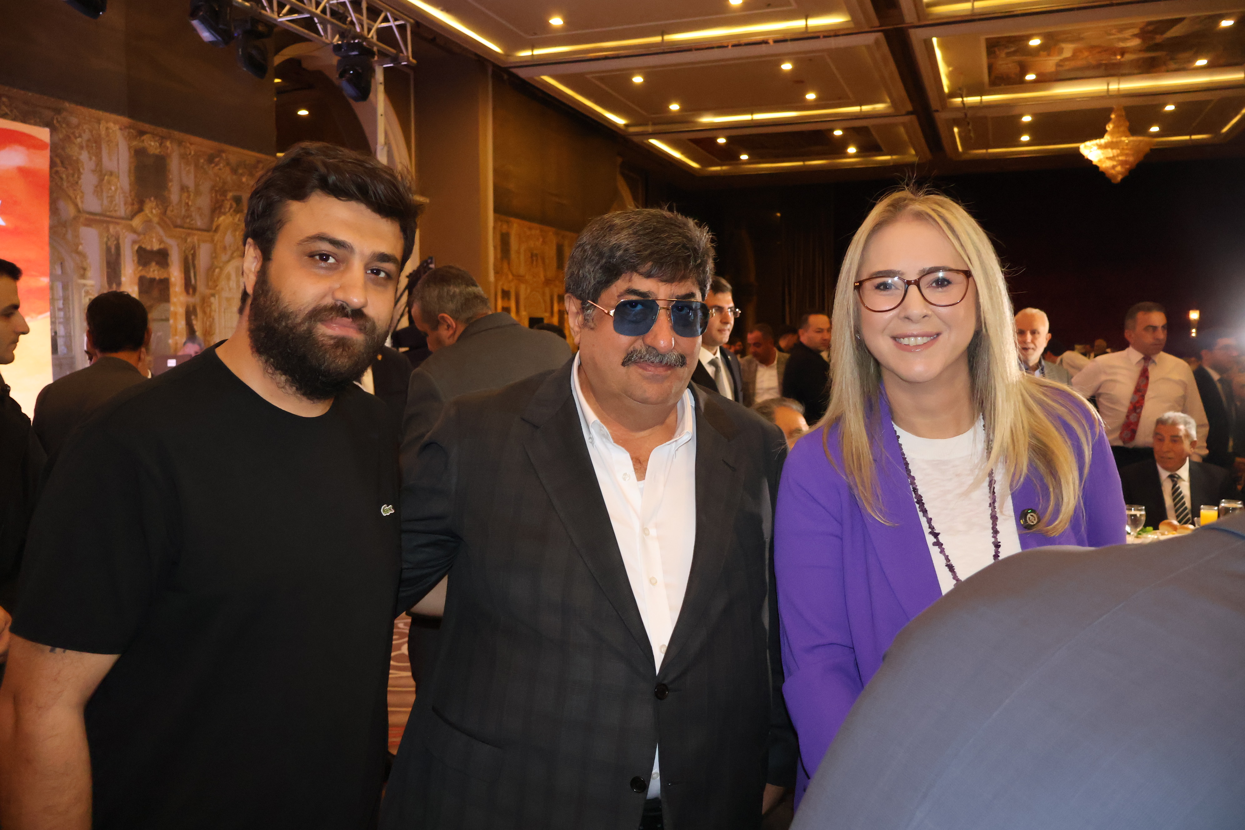 İzmir'de "Büyük Kardeşlik" Buluşması: Birlik, Dayanışma ve Umut Mesajı