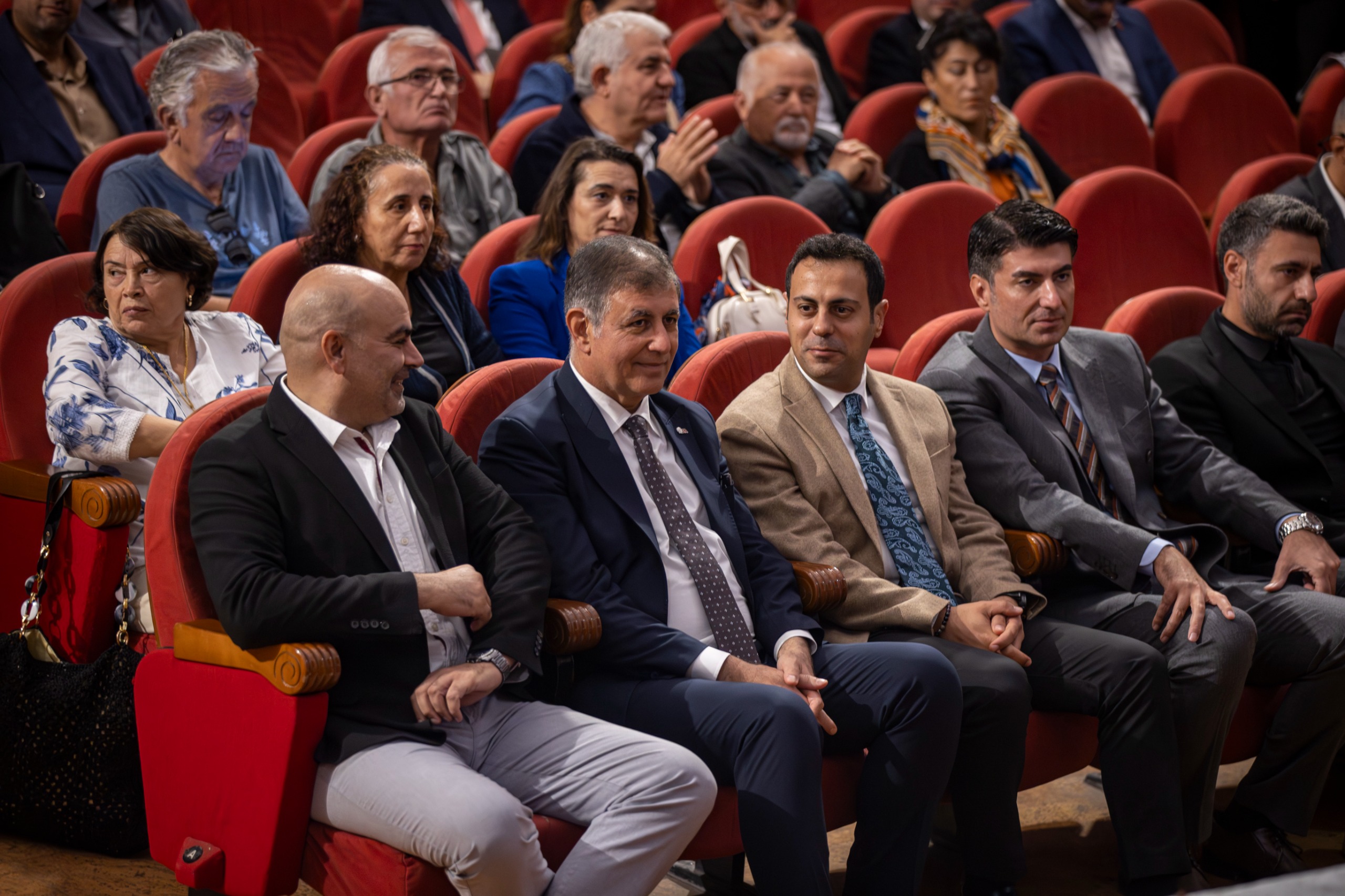 Başkan Tugay: Bu sistemi düşünen beyinler değişterecek