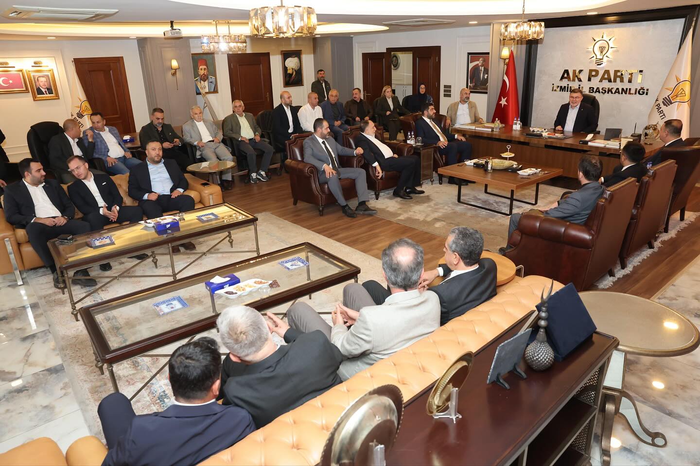 AK Parti Mardin İl Başkanı Mehmet Uncu’dan İzmir ziyareti: Birlik ve kardeşlik vurgusu