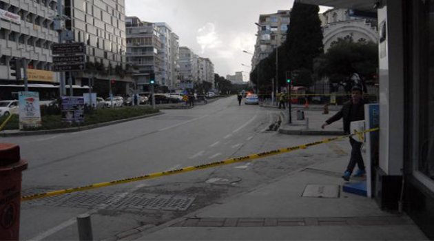 Alsancak'ta Unutulan Valiz Korkuttu