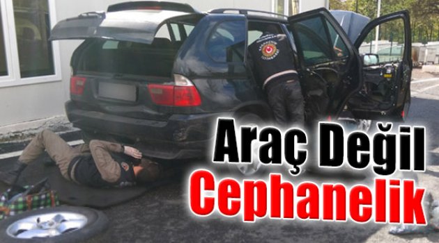 Araç Değil Sanki Cephanelik!