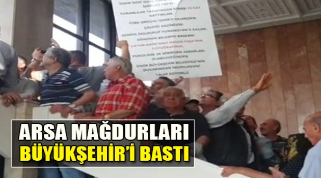 Arsa Mağdurları Büyükşehir'i Bastı
