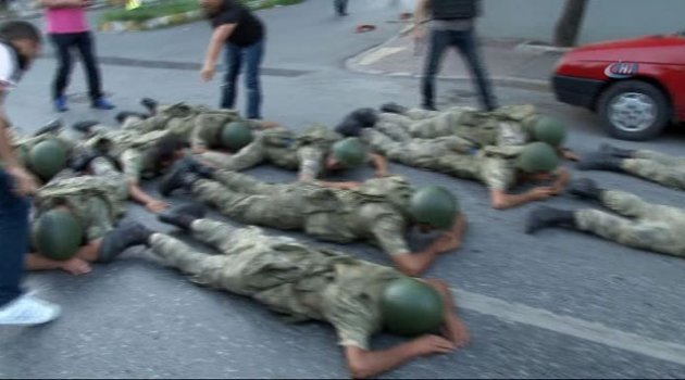 Asker Böyle Teslim Oldu