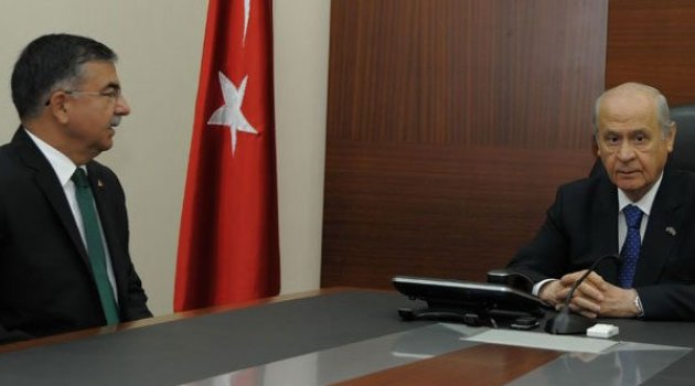 Bahçeli'nin yanına girmesiyle çıkması bir oldu!