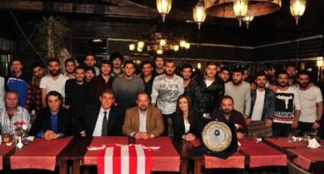 Balçova Yaşamspor'a Başkan Çalkaya'dan Destek
