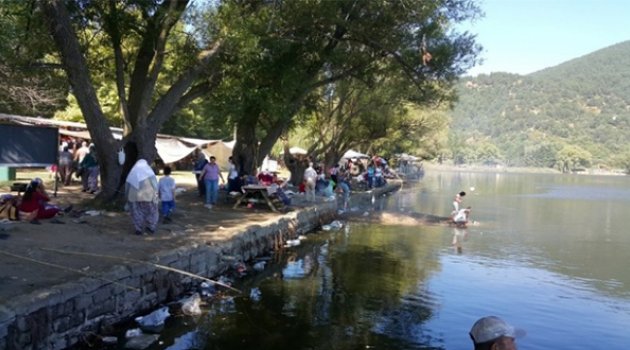 Başkan Badem: "Gölcük'e Duyarsız Kalamayız"
