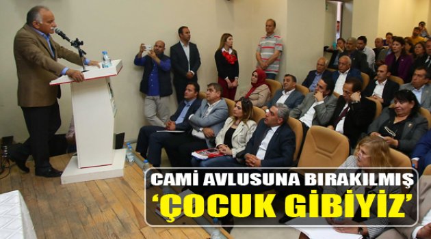 Başkan Karabağ: “Cami Avlusuna Bırakılmış Çocuk Gibiyiz”