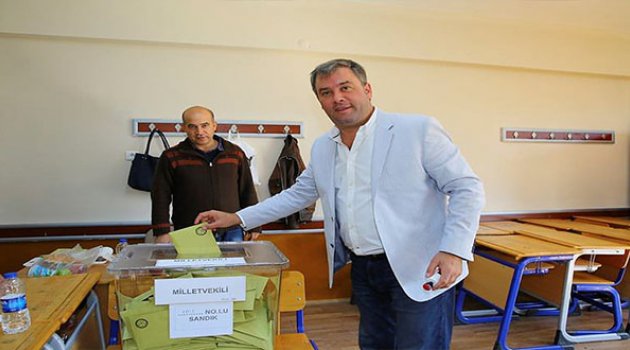 Başkan Piriştina Da Oyunu Kullandı