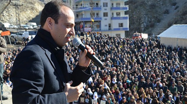 Baydemir Böyle Uyarmış: Siyasetle ilgisiz siviller silahlanacak!