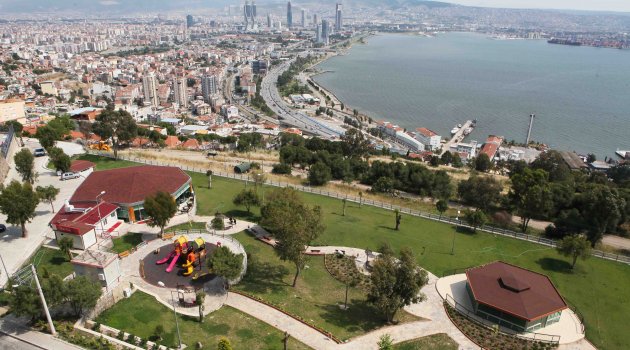 Bayraklı'da Teras Park Açılıyor