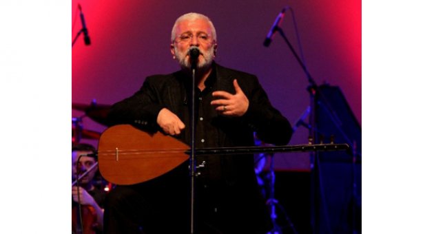 Bayraklı&#039;da Türküler Kadınlar İçin