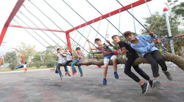 Bornova’da Ruhsatsız Yapıya Geçit Yok