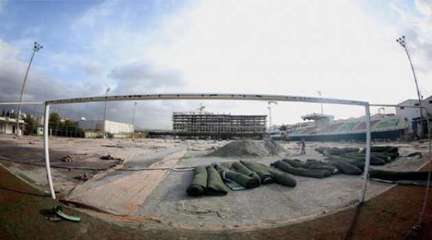 Bornova'da Amatöre 'Yeni Zemin' Müjdesi