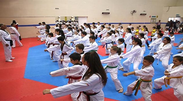 Bu Kursta Bambaşka Hayatlar Var