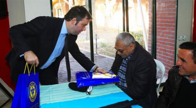 Buca’da Belediye Binalarındaki Engeller Kalkıyor