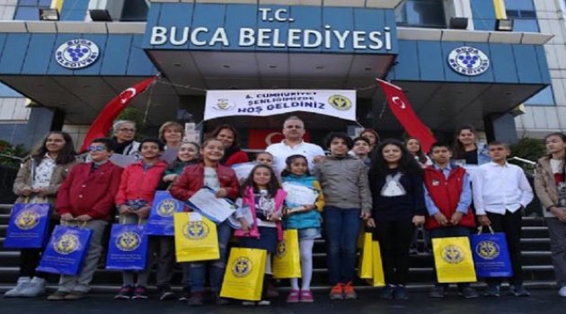 Buca’da Cumhuriyet Coşkusu Devam Ediyor