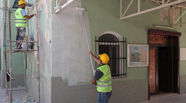 Buca’da İbadethaneler Bakıma Alındı