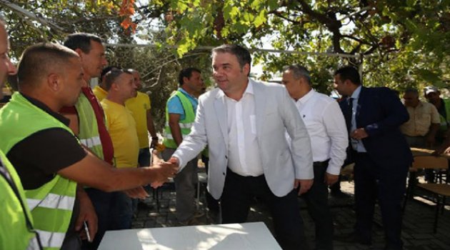 Buca&#039;da Bayramlaşma Mesaisi