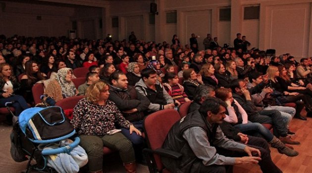 Buca'da Çanakkale Zaferi'ne Özel Gösteri