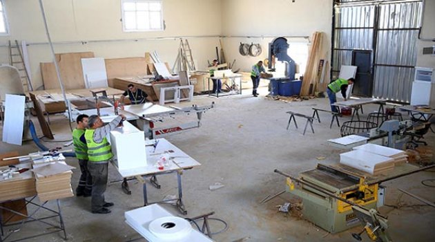 Buca&#039;nın Usta Ellerine Yeni Marangozhane