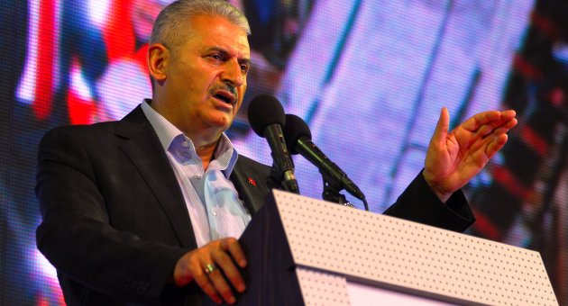 "Büyükşehir'in tek işi dava açmak"