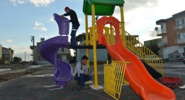 Çiğli Belediyesi'nden Park Atağı